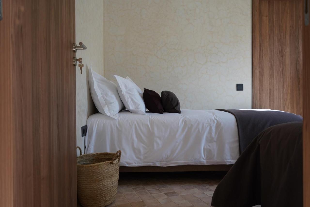 Loued Surf Lodge イムスワン エクステリア 写真