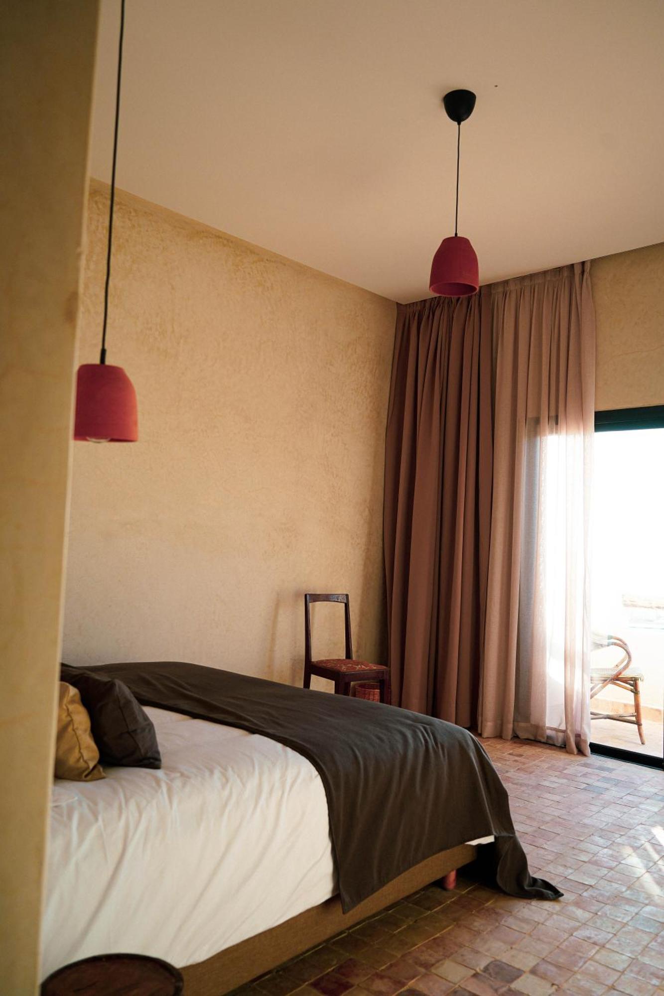 Loued Surf Lodge イムスワン エクステリア 写真