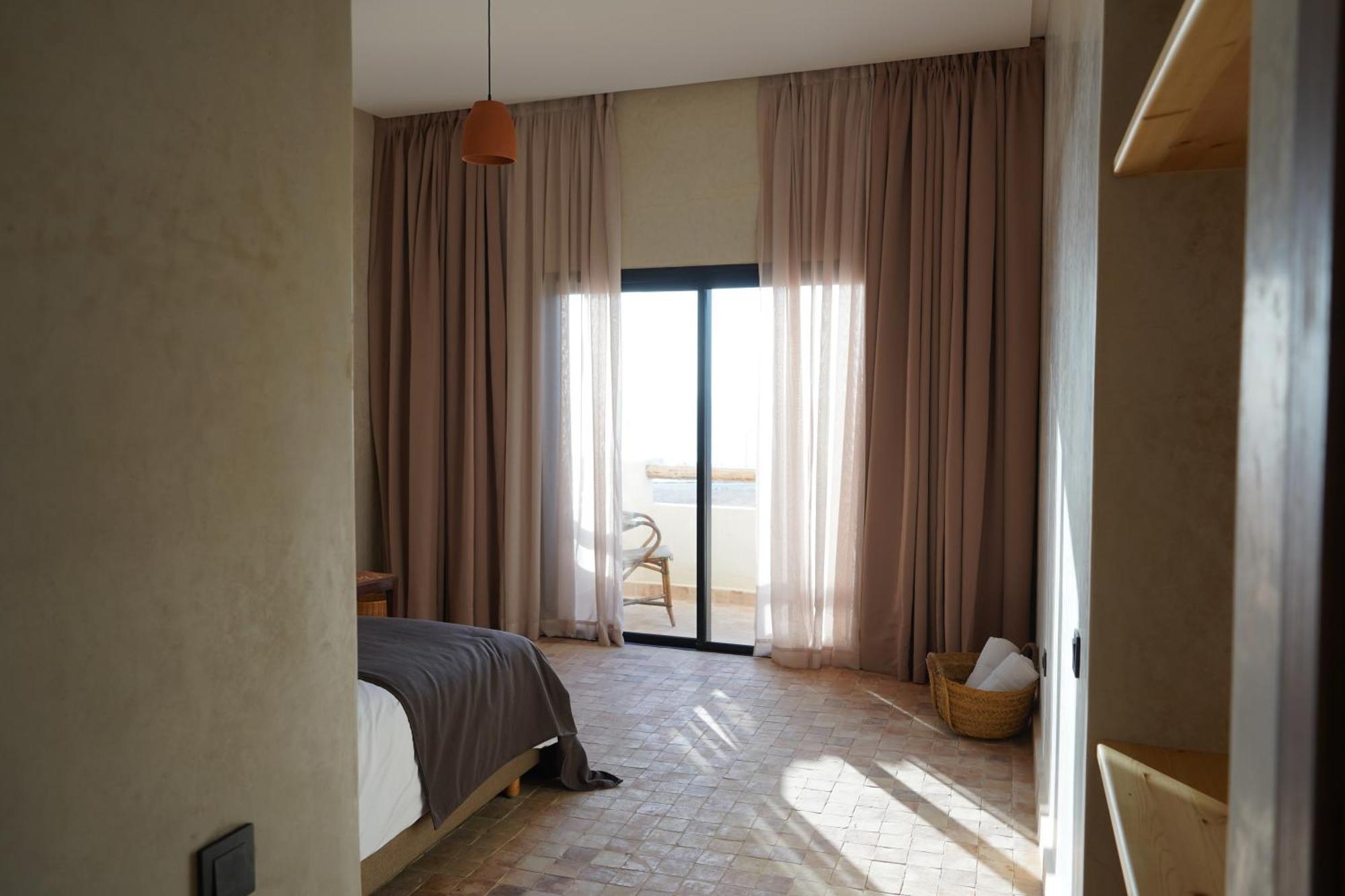 Loued Surf Lodge イムスワン エクステリア 写真